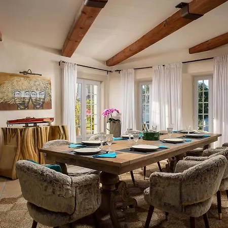 Writer's - Luxury Inspiration Colares